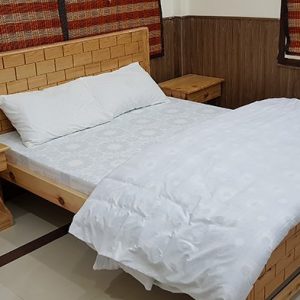 Deluxe Room Batakundi