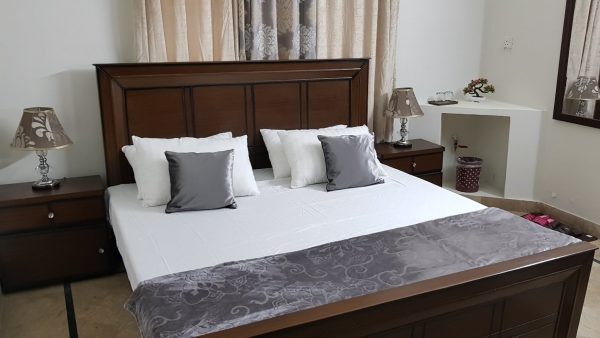 Deluxe Room Islamabad - Image 4